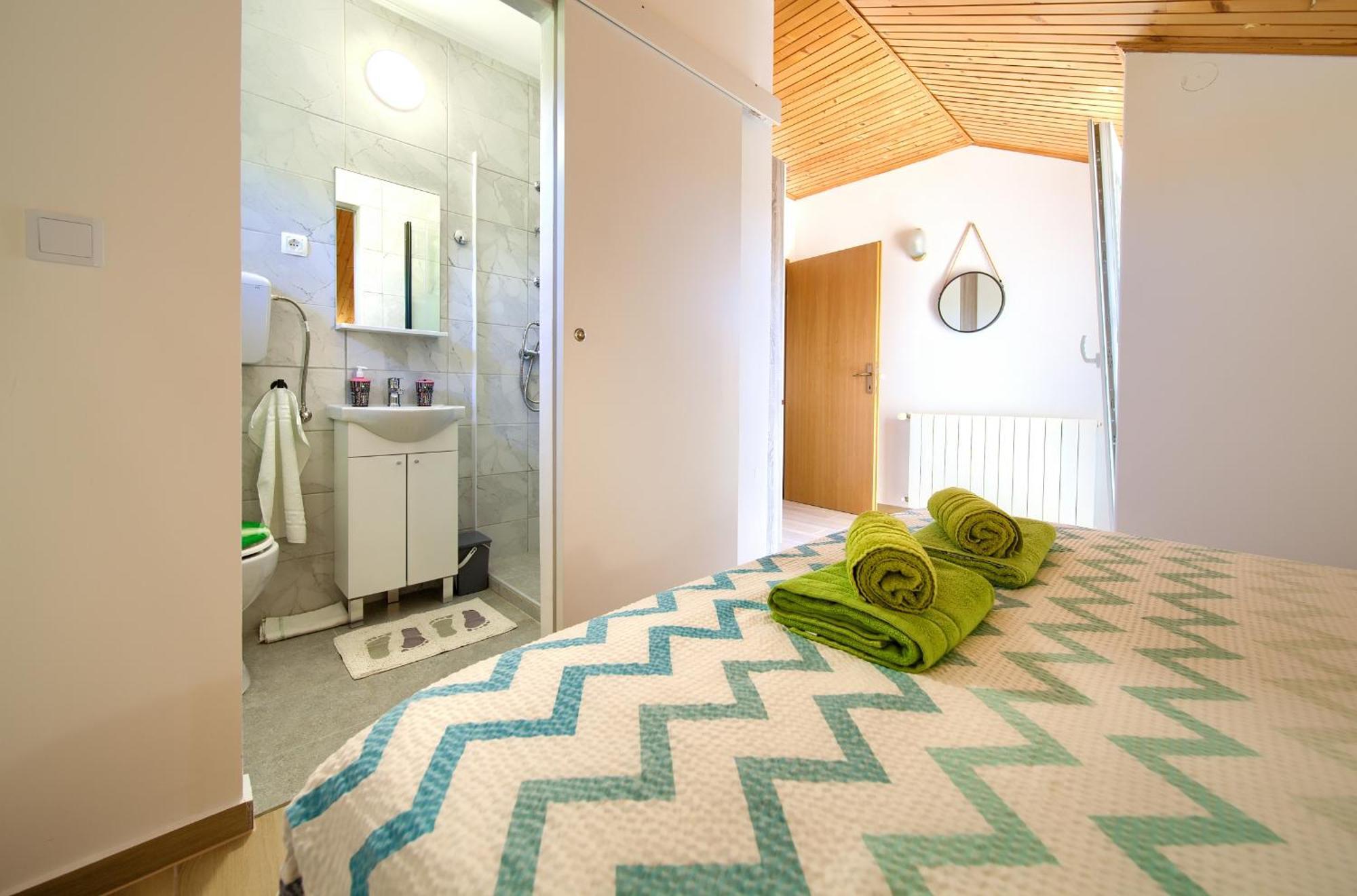 Apartment Lipovac Malinska Eksteriør billede